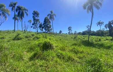 Imagem: O terreno possui 1000m² de Área e está localizado em Parque