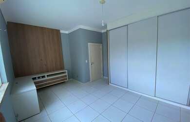 Imagem 14: Lindo sobrado alto padrão a venda de frente ao condomínio San Rafael