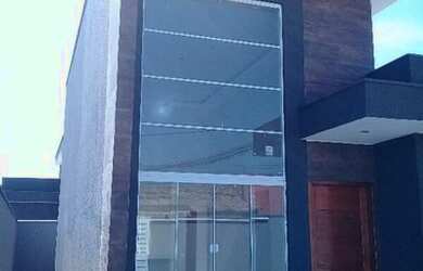 Imagem: O depósito possui 3 Vagas na garagem, 120m² de Área e está