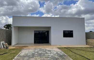 Imagem: A casa em condomínio possui 2 Dormitórios, 2 Banheiros, 2