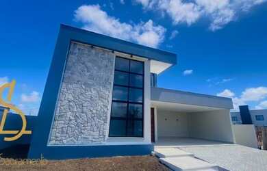 Imagem: A casa em condomínio possui 4 Dormitórios, 5 Banheiros, 2