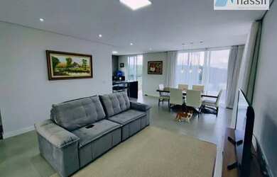 Imagem: A casa em condomínio possui 3 Dormitórios, 3 Banheiros, 4