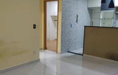 Imagem: O apartamento para alugar possui 2 Dormitórios, 1 Banheiro