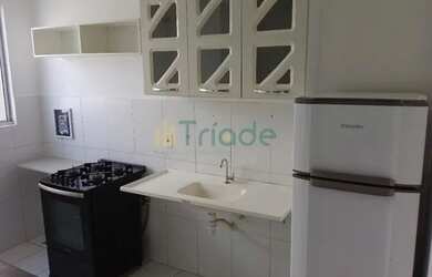 Imagem: O apartamento possui 2 Dormitórios, 1 Banheiro, 1 Vaga na garagem