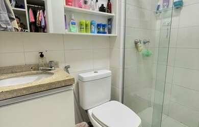 Imagem 13: Apartamento para venda possui 65 metros quadrados com 2 quartos em Calhau...