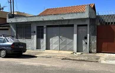 Imagem: A casa possui 2 Dormitórios, 1 Banheiro e 70m² de Área e