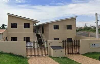 Imagem: A kitnet possui 1 Dormitório, 1 Banheiro, 1 Vaga na garagem