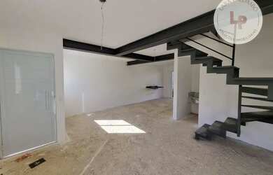 Imagem: A casa em condomínio possui 3 Dormitórios, 2 Banheiros, 2