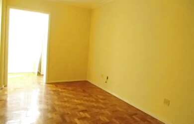 Imagem: O apartamento possui 2 Dormitórios, 2 Banheiros, 75m² de Área