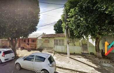 Imagem: A casa possui 3 Dormitórios, 1 Banheiro, 100m² de Área, Imóvel