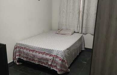 Imagem: A casa à venda possui 3 Dormitórios, 2 Banheiros e 1 Vaga