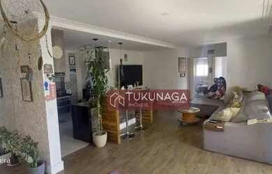 Imagem: O apartamento possui 3 Dormitórios, 2 Banheiros, 2 Vagas na