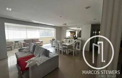 Imagem: O apartamento possui 4 Dormitórios, 4 Banheiros, 3 Vagas na