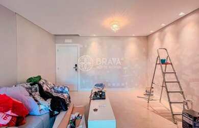 Imagem: O apartamento possui 3 Dormitórios, 3 Banheiros, 2 Vagas na