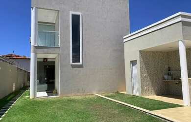 Imagem: A casa em condomínio possui 3 Dormitórios, 3 Banheiros, 1