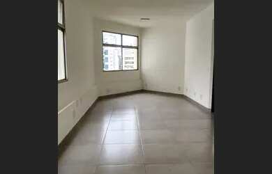 Imagem: O depósito possui 30m² de Área e está localizado em Lourdes