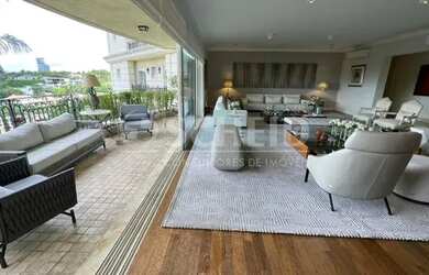 Imagem: O apartamento possui 4 Dormitórios, 5 Banheiros, 5 Vagas na