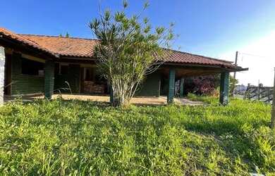 Imagem: O depósito possui 5 Vagas na garagem, 278m² de Área e está