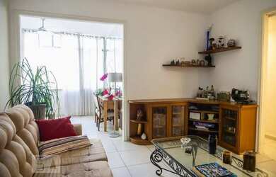 Imagem: O apartamento possui 3 Dormitórios, 3 Banheiros, 150m² de