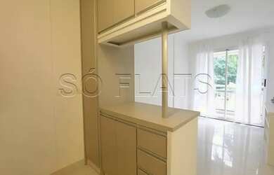 Imagem: O apartamento possui 1 Dormitório, 1 Banheiro, 1 Vaga na garagem