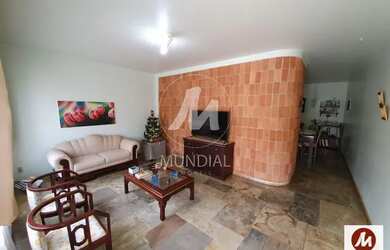 Imagem: O depósito possui 2 Vagas na garagem e 150m² de Área e está