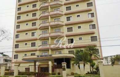 Imagem: O apartamento possui 3 Dormitórios, 1 Banheiro, 1 Vaga na garagem