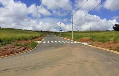 Imagem 2: Loteamento em Atibaia. 360m² de Área