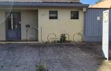 Imagem: O depósito possui 4 Vagas na garagem, 148m² de Área e está