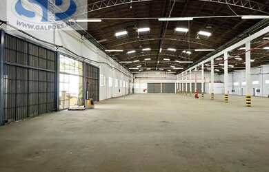 Imagem: O depósito possui 4.316m² de Área e está localizado em