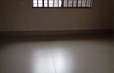 Imagem 3: Casa c/ 70m2/reformada/Jd. Higienópolis/R$1.800,00