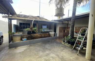 Imagem 16: CASA COM KIT NO FUNDO ARAPOANGA PLANALTINA DF