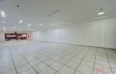 Imagem 5: Sala Comercial em CENTRO. Varandae165m² de Área