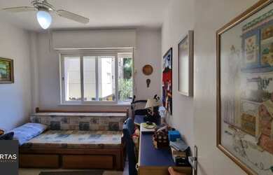 Imagem 15: Apartamento 02 dormitórios a venda, térreo, com uma vaga de estacionamento...