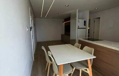 Imagem: O apartamento possui 2 Dormitórios, 2 Banheiros, 1 Vaga na