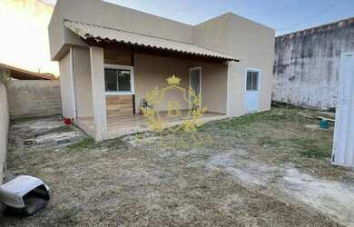 Imagem: A casa possui 2 Dormitórios, 1 Banheiro, 1 Vaga na garagem