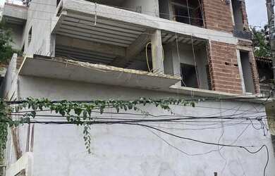 Imagem: Casa para venda possui 370 metros quadrados com 4 quartos em