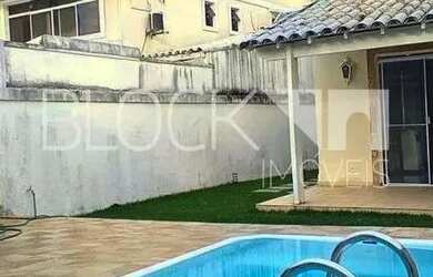 Imagem 3: Recreio dos Bandeirantes Casa de Condomínio 4 quartos, sendo 2 suites