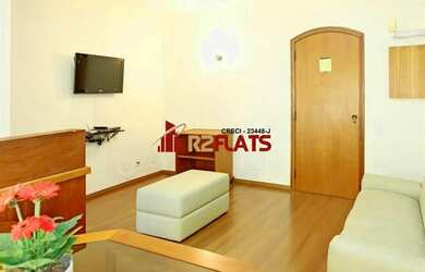 Imagem: O apartamento possui 1 Dormitório, 1 Banheiro, 1 Vaga na garagem