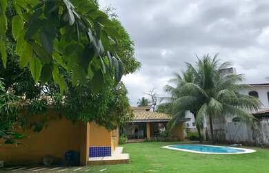 Imagem: A casa em condomínio possui 4 Dormitórios, 5 Banheiros, 5