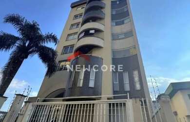 Imagem: O apartamento possui 4 Dormitórios, 2 Banheiros, 2 Vagas na