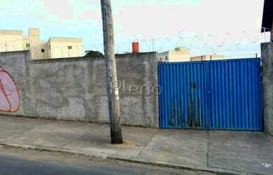 Imagem: O terreno possui 1100m² de Área e Imóvel novo e está localizado