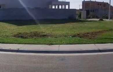 Imagem: O terreno possui 292m² de Área e está localizado em Nova