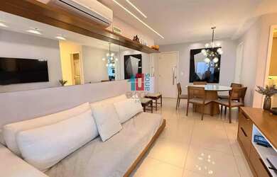 Imagem: O apartamento possui 3 Dormitórios, 2 Banheiros, 2 Vagas na