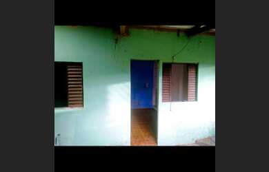 Imagem 2: Aluga-se casa em frente ao portão do condomínio jardim das oliveiras