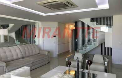 Imagem: O apartamento na cobertura possui 4 Dormitórios, 4 Banheiros