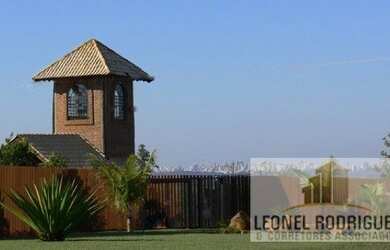 Imagem: O terreno possui 2.000m² de Área e está localizado em Estância