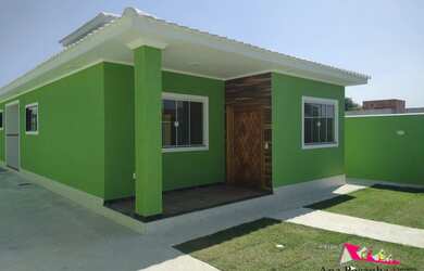 Imagem 2: Casa Espetacular a Venda com 3 Quartos e Terrenão em Itaipuaçú!