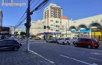 Imagem: O depósito possui 33m² de Área e está localizado em Kobrasol