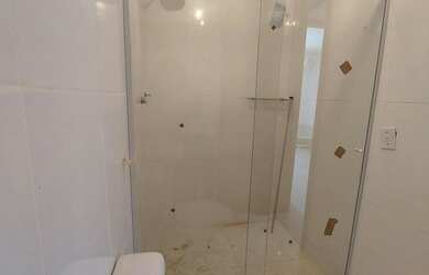 Imagem: A casa em condomínio possui 2 Dormitórios, 2 Banheiros, 2