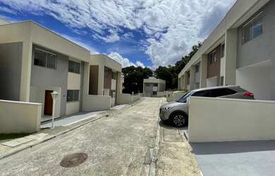 Imagem 2: Alugo Sobrado Novo em Condomínio Fechado no Guabirotuba